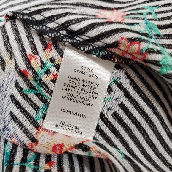 NWT One Clothing Striped Floral Spaghetti Strap Blouse XS - Picture 8 of 8